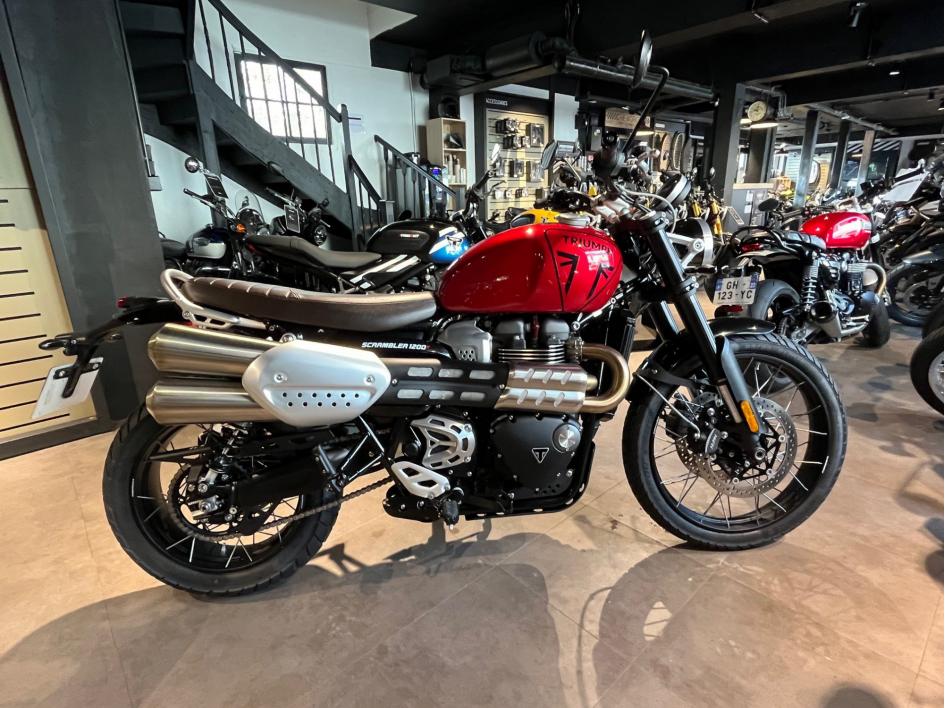 TRIUMPH SCRAMBLER 1200 X