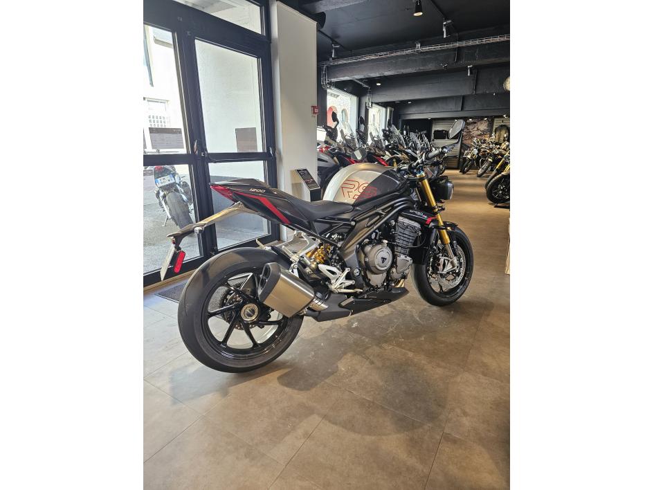 TRIUMPH SPEED TRIPLE 1200 RS